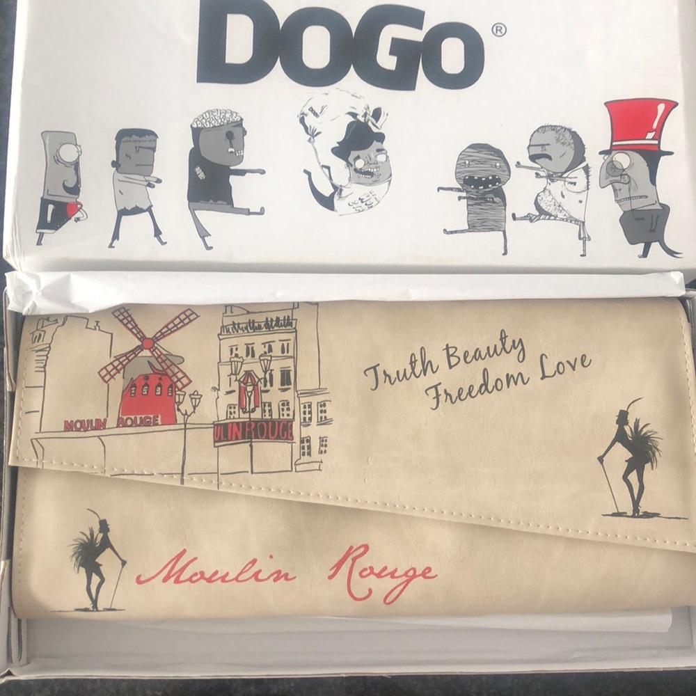 DOGO clutch, brand new, never used, original box